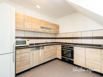 Pronájem bytu 2+kk, Nupaky, U Valu, 50 m2