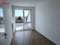 Prodej bytu 4+kk, Karlovy Vary, Šumavská, 108 m2