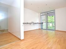 Prodej bytu 2+1, Praha - Vinohrady, Korunní, 84 m2