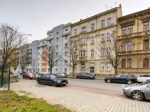 Prodej bytu 2+1, Plzeň - Jižní Předměstí, Plachého, 75 m2