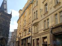 Pronájem kanceláře, Praha - Staré Město, U Prašné brány, 379 m2