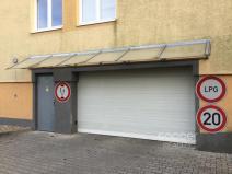 Pronájem garážového stání, Praha - Čimice, K Ládví, 24 m2