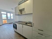 Pronájem bytu 1+kk, Brno, Bratislavská, 32 m2