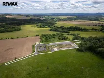 Prodej zemědělského objektu, Žlutice, 9153 m2