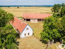 Prodej komerční nemovitosti, Choteč, Malá Strana, 215 m2