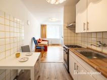 Pronájem bytu 2+kk, Praha - Michle, U plynárny, 38 m2