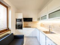 Pronájem bytu 3+1, Praha - Hloubětín, Sadská, 65 m2