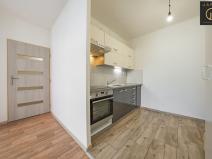 Pronájem bytu 2+kk, Kladno - Kročehlavy, Anglická, 42 m2