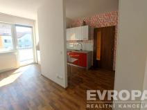 Prodej bytu 1+kk, Praha - Písnice, Švihovská, 38 m2