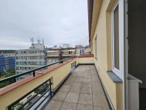 Pronájem bytu 2+kk, Praha - Nusle, Kloboučnická, 35 m2