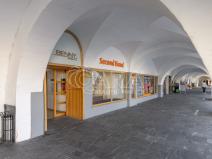 Pronájem obchodního prostoru, Nový Jičín, Masarykovo nám., 500 m2