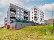 Pronájem bytu 1+kk, Praha - Vysočany, Strnadových, 48 m2