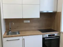 Pronájem bytu 1+kk, Zlín, Štefánikova, 22 m2