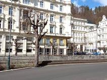 Prodej obchodního prostoru, Karlovy Vary, Mariánskolázeňská, 41 m2