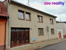 Prodej rodinného domu, Lišov, Čechova, 112 m2