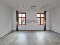 Pronájem bytu 1+kk, Praha - Nové Město, Navrátilova, 51 m2