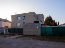 Prodej bytu 4+kk, Radonice, Zápská, 100 m2