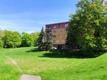 Pronájem bytu 1+1, Chomutov, Čelakovského, 36 m2