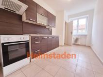 Pronájem bytu 1+1, Havířov - Město, Hlavní třída, 37 m2