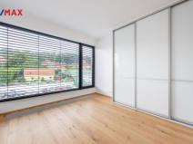 Pronájem bytu 2+kk, Praha - Střešovice, Na dračkách, 58 m2