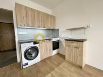 Pronájem bytu 1+kk, Strakonice - Strakonice II, Na Ohradě, 32 m2