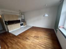 Pronájem bytu 3+kk, Trhové Sviny, Nové město, 71 m2