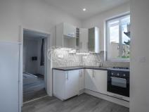 Pronájem bytu 1+1, Praha - Holešovice, Na Maninách, 37 m2