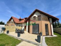 Prodej rodinného domu, Praha - Újezd nad Lesy, Novosibřinská, 220 m2