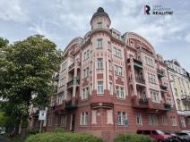 Prodej bytu 2+kk, Karlovy Vary, nábřeží Jana Palacha, 55 m2