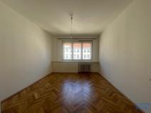 Pronájem bytu 1+1, Praha - Nové Město, Plavecká, 53 m2