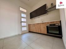 Pronájem bytu 1+kk, Chomutov, Klostermannova, 36 m2