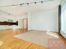 Pronájem bytu 3+kk, Praha - Vinohrady, Korunní, 121 m2