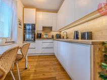 Prodej bytu 3+1, Ostrava, Sokolovská, 73 m2