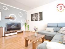 Prodej bytu 2+1, Velké Opatovice, nám. Míru, 63 m2