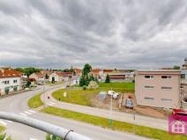 Pronájem bytu 3+1, Břeclav, Na Zahradách, 100 m2