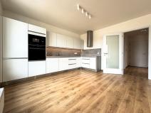 Pronájem bytu 2+kk, Praha - Vysočany, Oktábcových, 53 m2