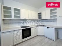 Pronájem bytu 3+1, Zlín, Benešovo nábřeží, 68 m2