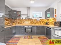 Prodej bytu 4+1, Moravany, 115 m2