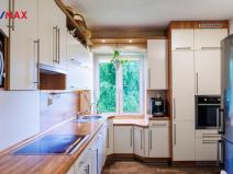 Prodej bytu 4+1, Karlovy Vary, Sládkova, 123 m2