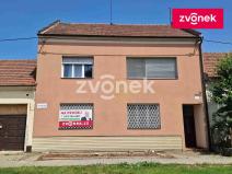 Prodej rodinného domu, Uherský Ostroh - Ostrožské Předměstí, 415 m2