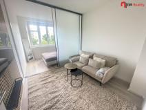 Pronájem bytu 1+1, Praha - Vršovice, Sámova, 36 m2