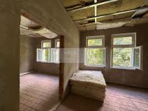 Prodej půdního prostoru, Karlovy Vary, Sadová, 150 m2