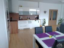 Pronájem bytu 2+kk, Jihlava, Věžní, 80 m2