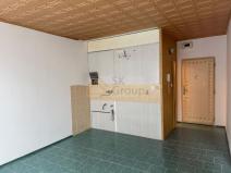 Prodej bytu 1+1, Horní Slavkov, Sportovní, 32 m2