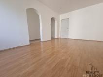 Pronájem bytu 3+1, Kladno - Kročehlavy, Dánská, 74 m2