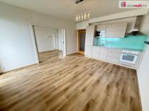 Pronájem bytu 3+kk, Praha - Libeň, Březenská, 70 m2