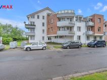 Prodej bytu 3+kk, Černožice, Revoluční, 82 m2