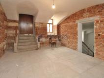 Pronájem obchodního prostoru, Praha, Rybalkova, 105 m2