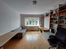 Pronájem bytu 2+kk, Praha, Biskupcova, 47 m2
