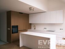 Pronájem bytu 3+kk, Praha - Vinohrady, Polská, 106 m2